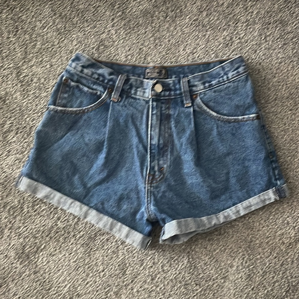 Abercrombie and fitch high waisted shorts